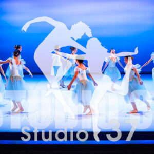 Studio37_2022_Jpeg BD - 1037